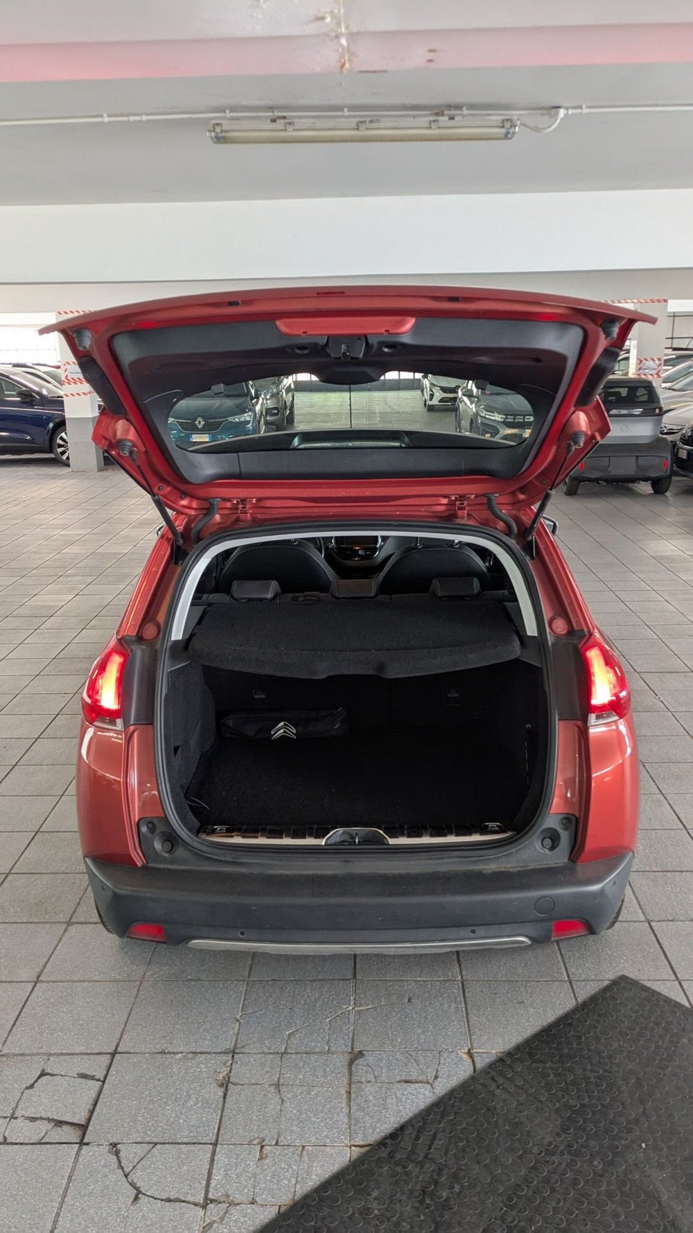 Peugeot 2008 usata a Milano (5)