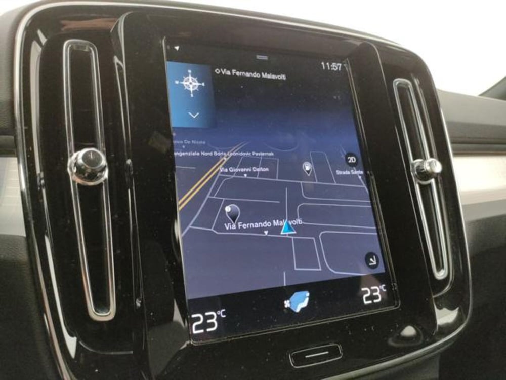 Volvo XC40 usata a Modena (18)