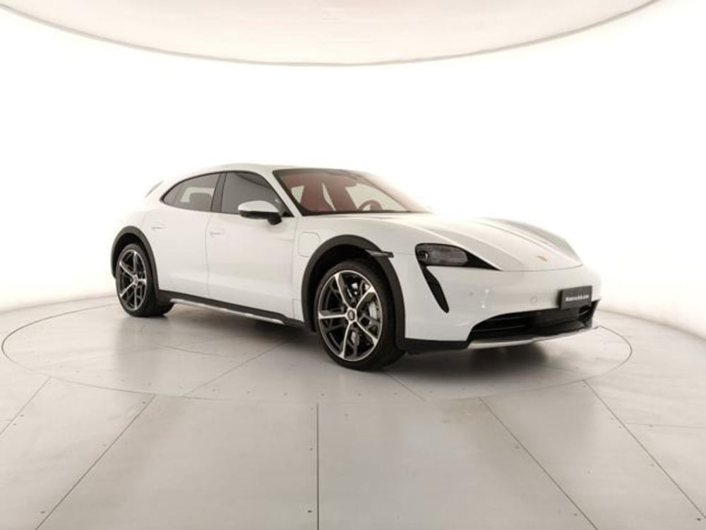 Porsche Taycan Cross Turismo usata a Modena (6)