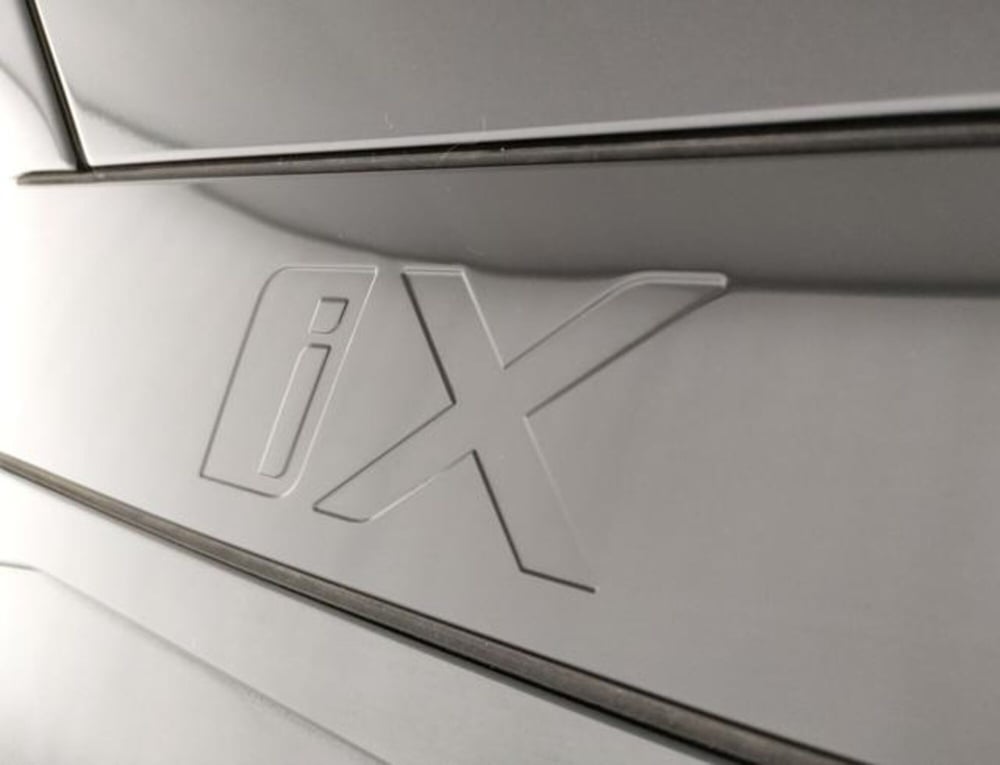 BMW iX usata a Modena (11)