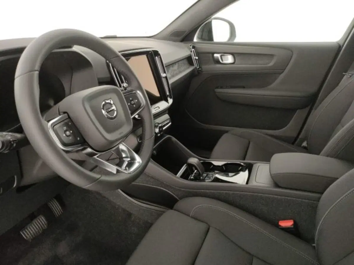 Volvo EC40 usata a Modena (4)