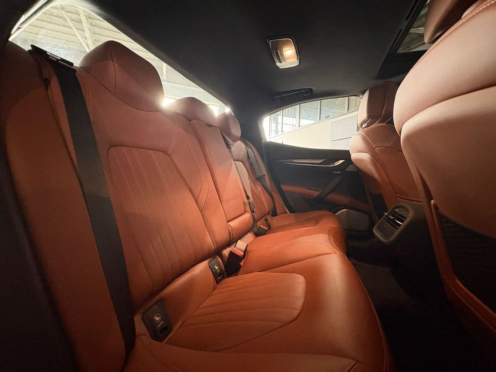 Maserati Ghibli usata a Monza e Brianza (16)