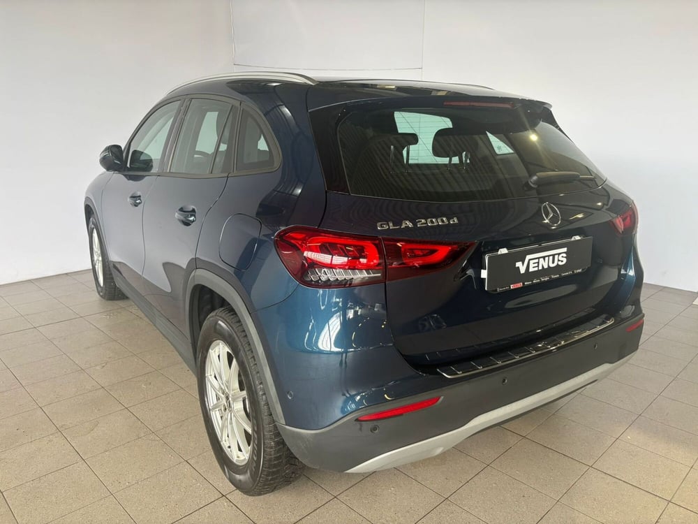 Mercedes-Benz GLA SUV usata a Monza e Brianza (4)