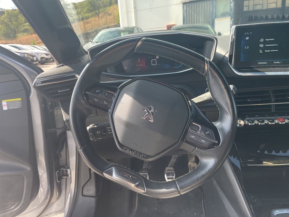 Peugeot 208 usata a Roma (13)