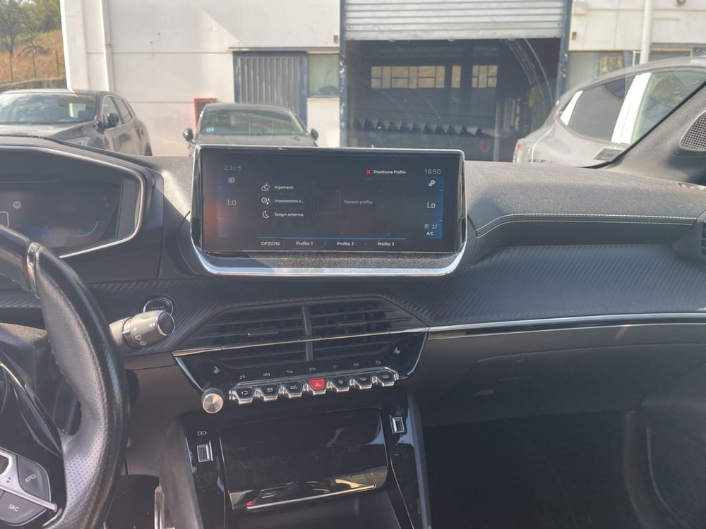 Peugeot 208 usata a Roma (15)