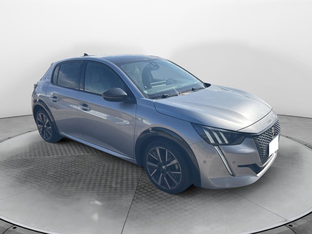 Peugeot 208 usata a Roma (2)