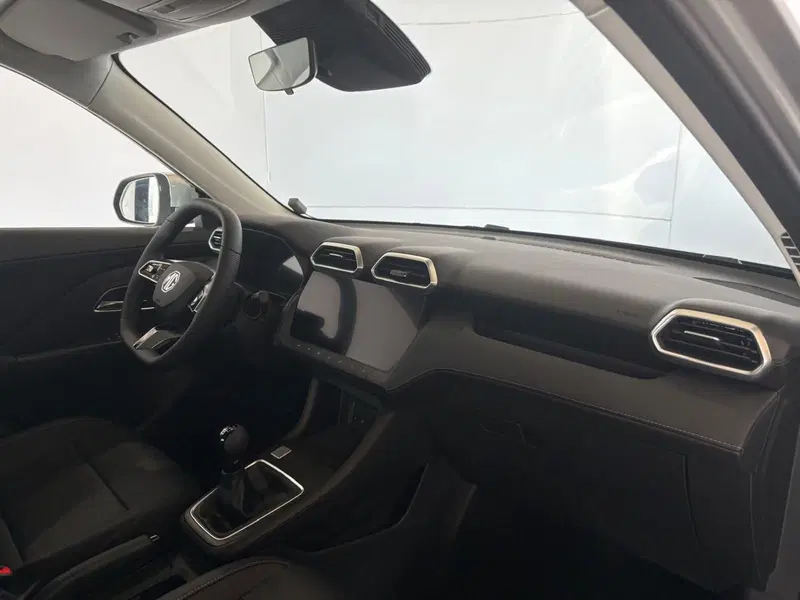 Mg ZS nuova a Monza e Brianza (16)