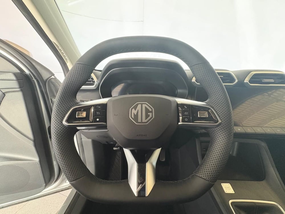 Mg ZS nuova a Monza e Brianza (19)