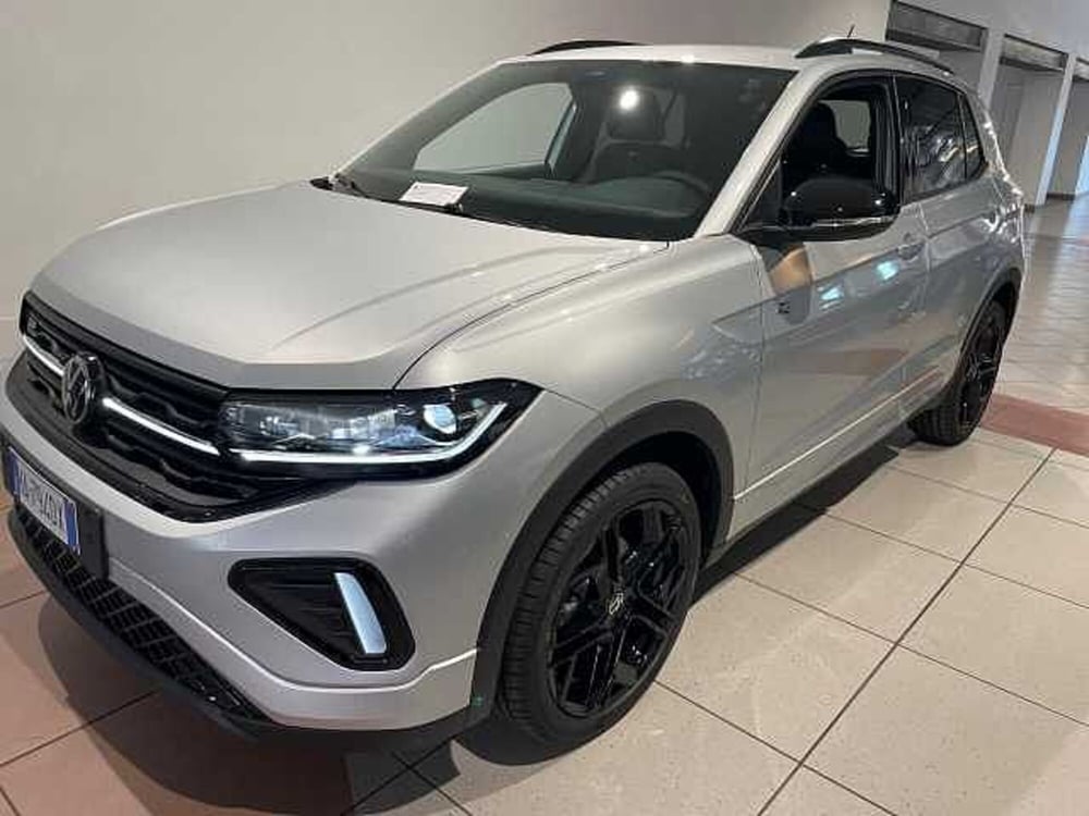 Volkswagen T-Cross nuova a Genova
