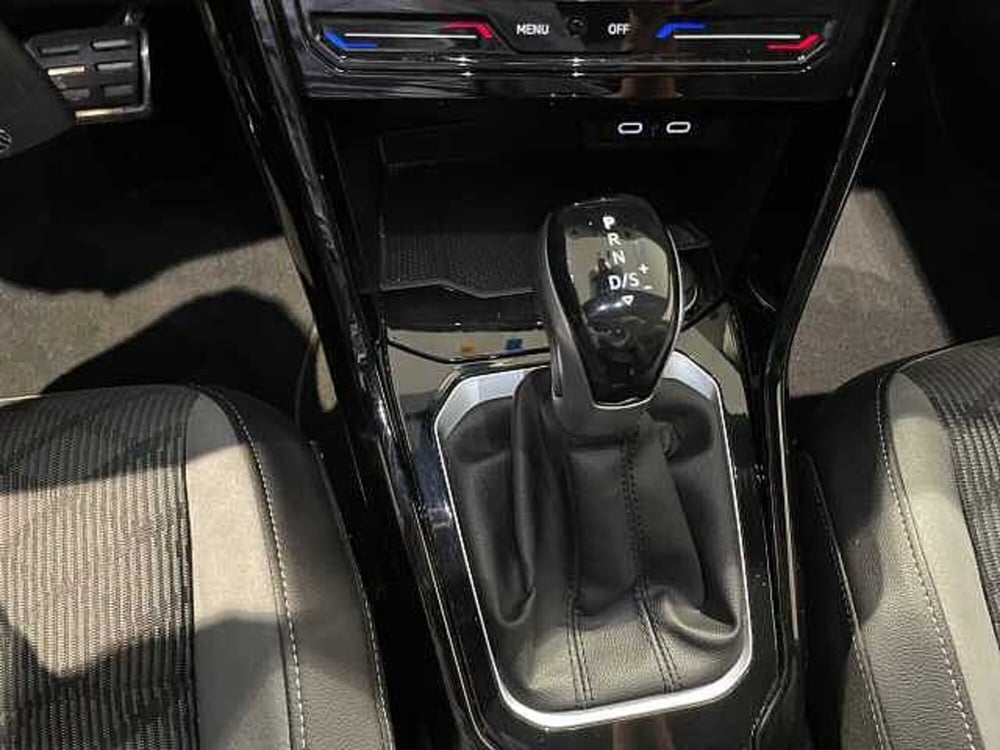 Volkswagen T-Roc usata a Genova (14)