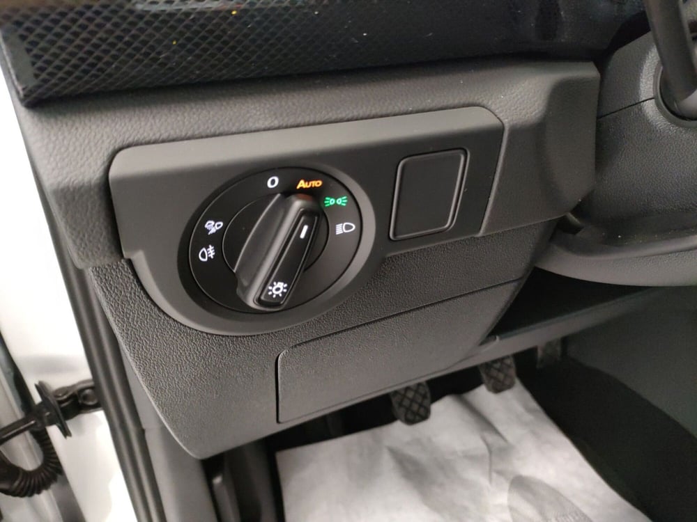 Volkswagen T-Cross nuova a Bologna (10)