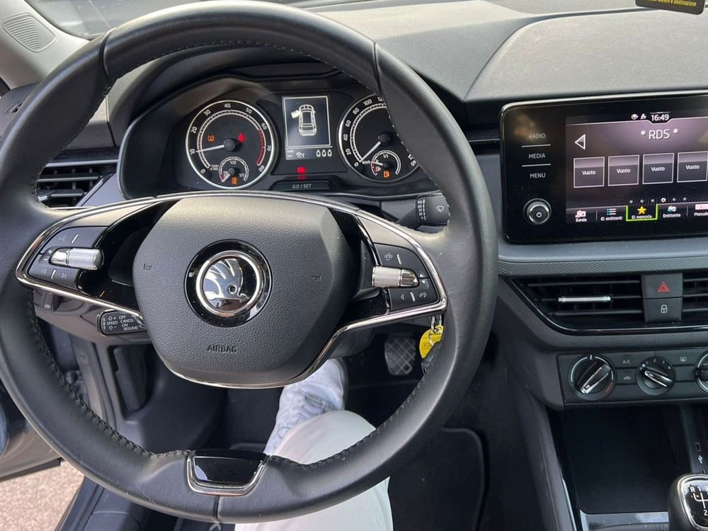 Skoda Kamiq usata a Salerno (16)