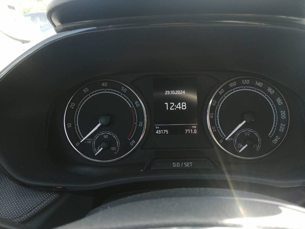 Skoda Fabia usata a Salerno (17)