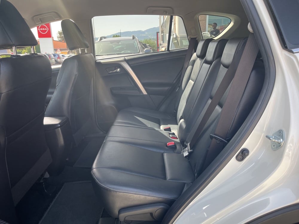 Toyota Rav4 usata a L'Aquila (14)