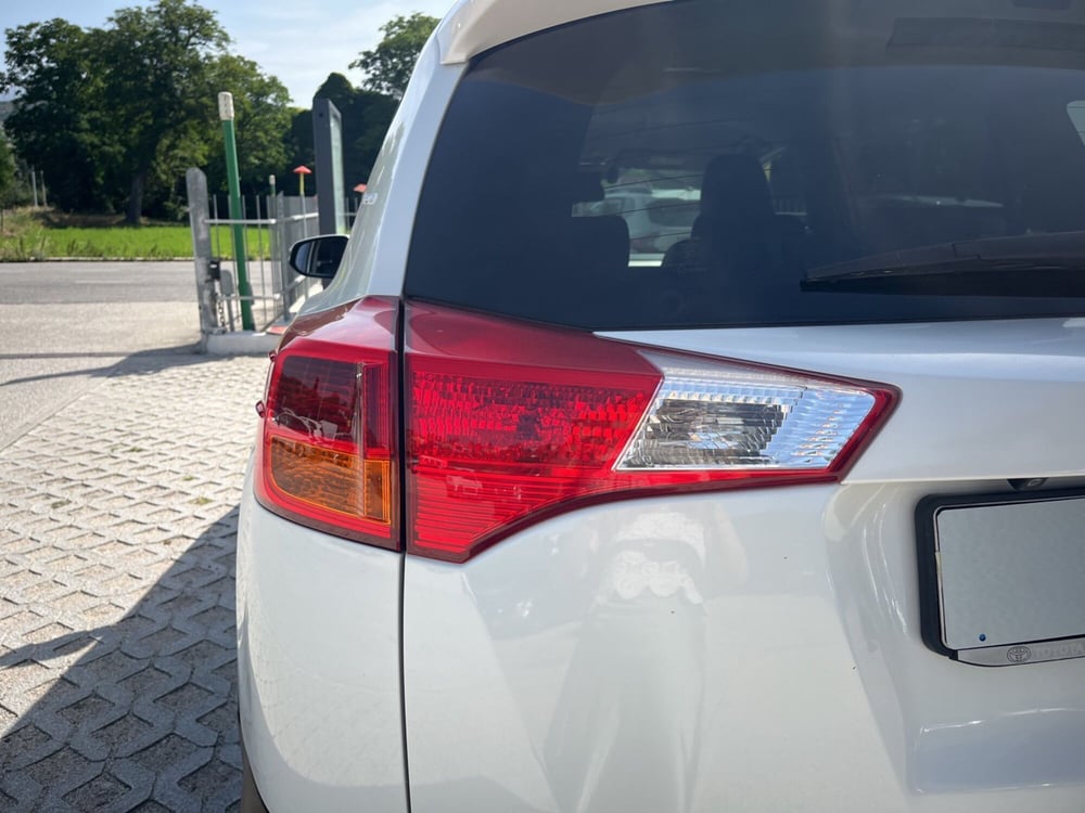Toyota Rav4 usata a L'Aquila (4)