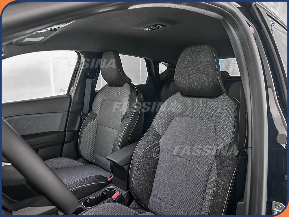 Renault Captur nuova a Milano (8)