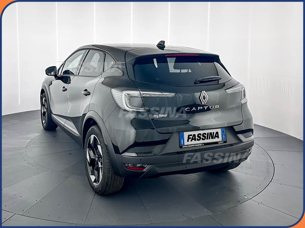 Renault Captur nuova a Milano (4)