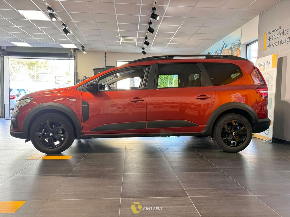 Dacia Jogger usata a Milano (10)
