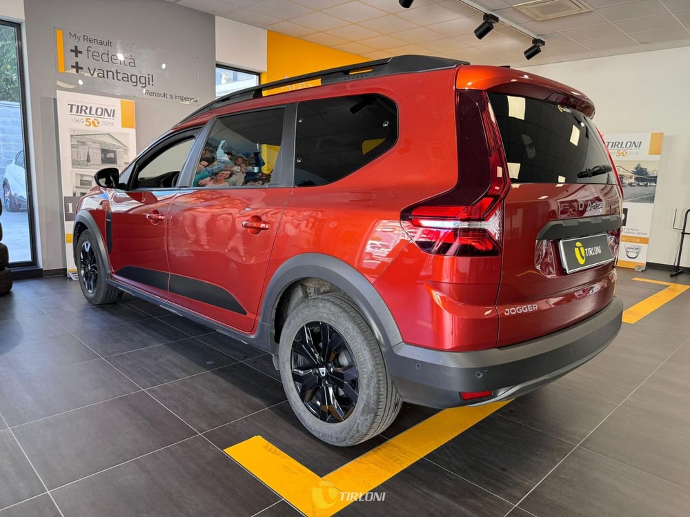 Dacia Jogger usata a Milano (2)
