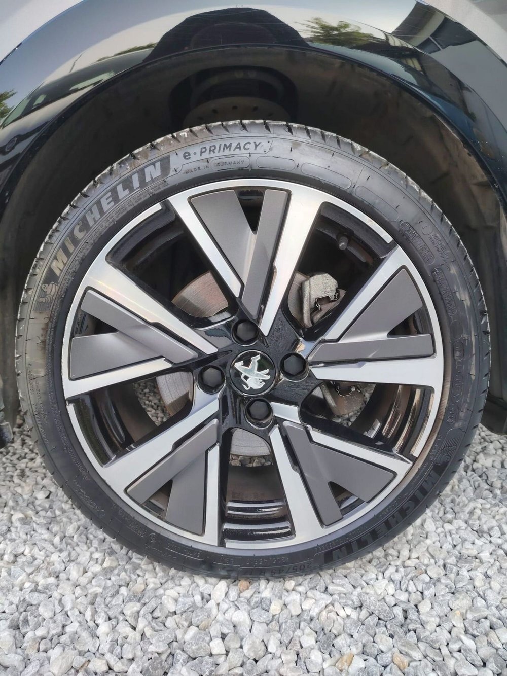 Peugeot 208 usata a Massa-Carrara (12)