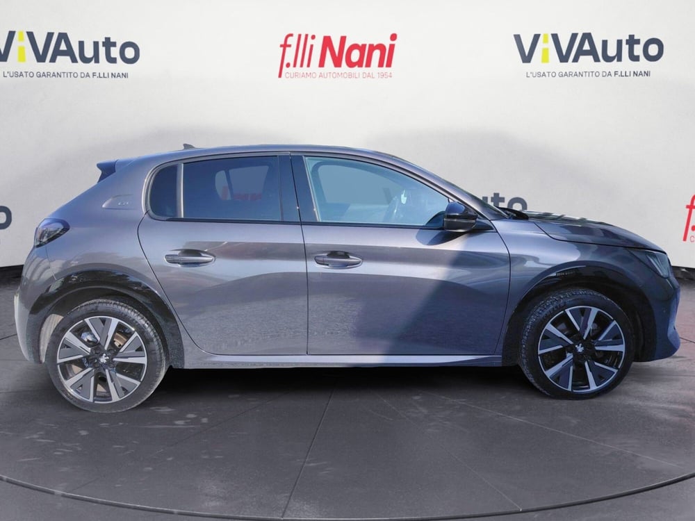 Peugeot 208 usata a Massa-Carrara (7)