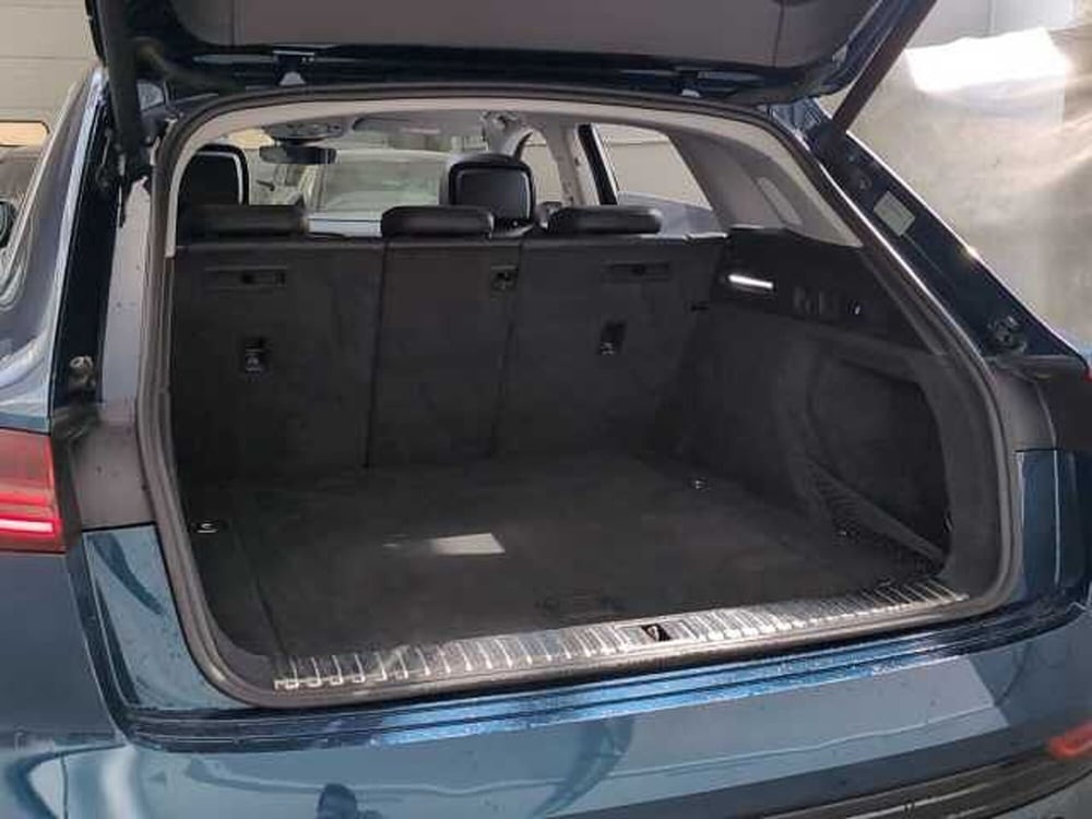 Audi e-tron usata a Varese (16)