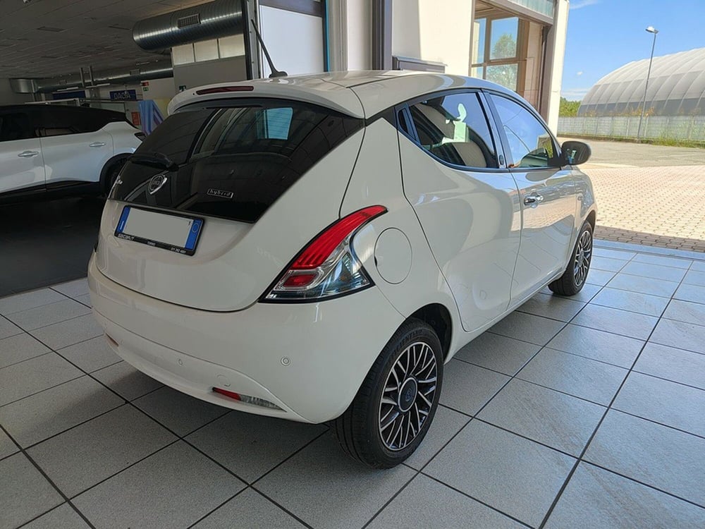 Lancia Ypsilon usata a Torino (5)