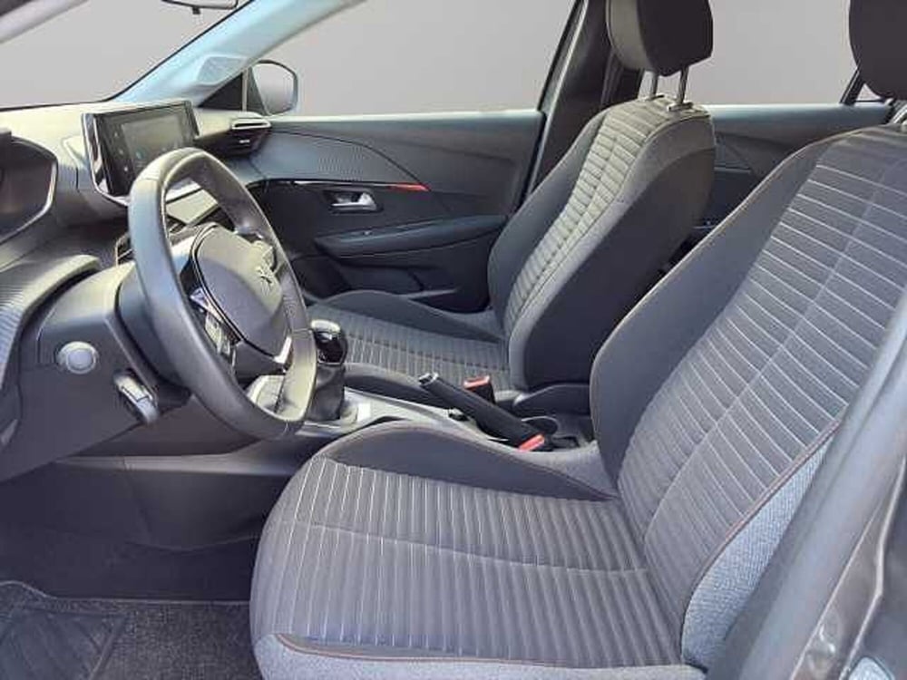 Peugeot 208 usata a Vibo Valentia (9)