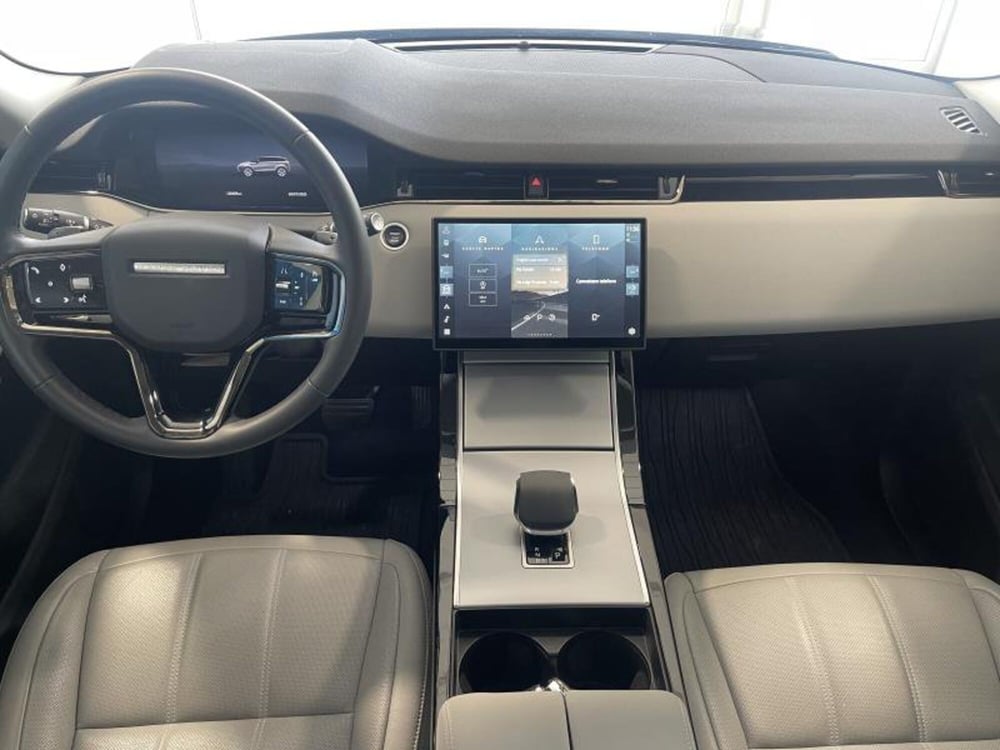 Land Rover Range Rover Evoque usata a Venezia (8)