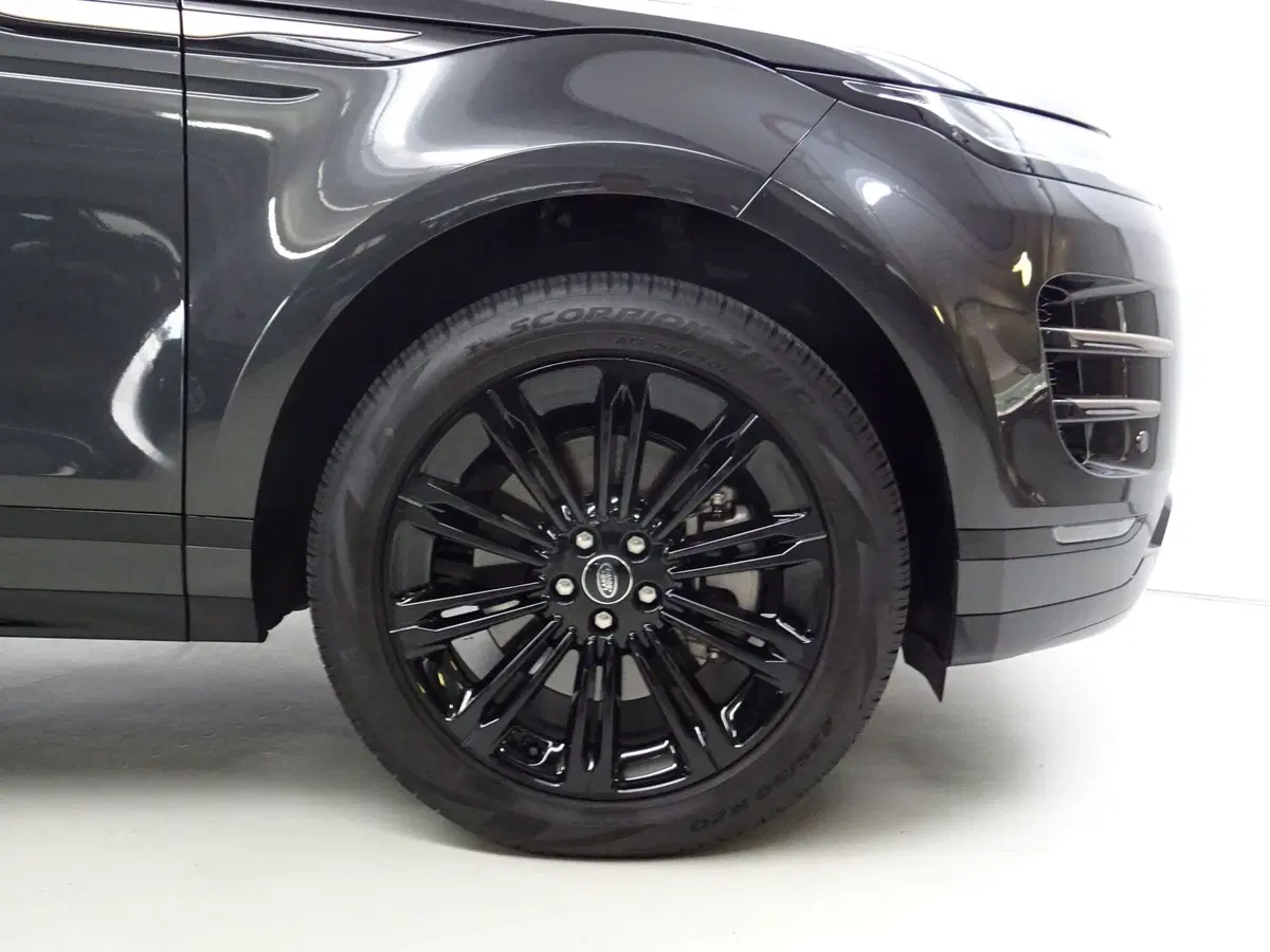Land Rover Range Rover Evoque usata a Como (9)