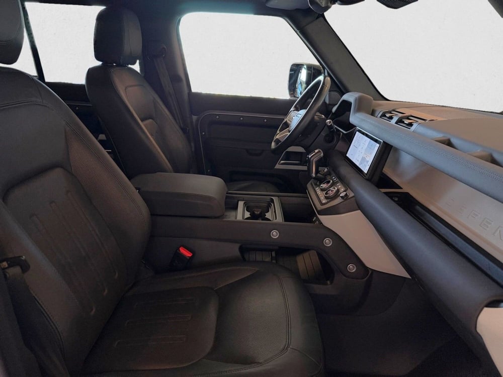 Land Rover Defender usata a Livorno (3)