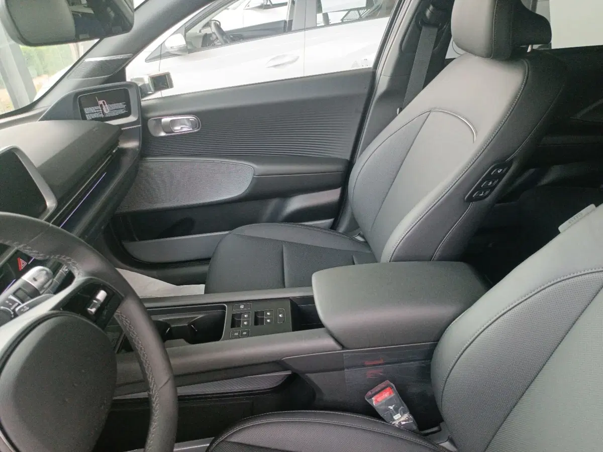 Hyundai Ioniq 5 nuova a Latina (11)