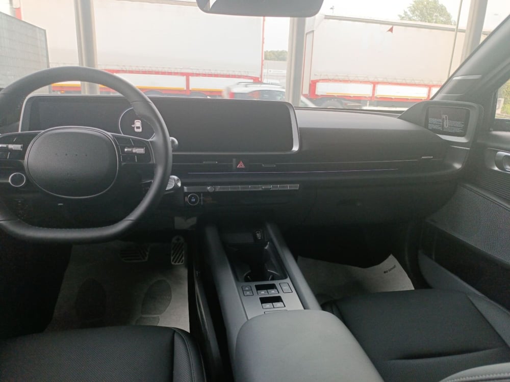 Hyundai Ioniq 5 nuova a Latina (13)