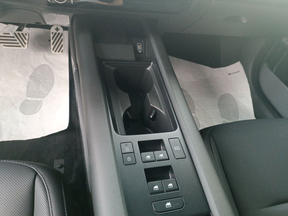 Hyundai Ioniq 5 nuova a Latina (15)