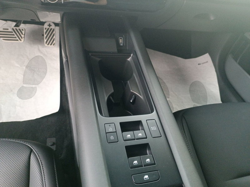 Hyundai Ioniq 5 nuova a Latina (15)