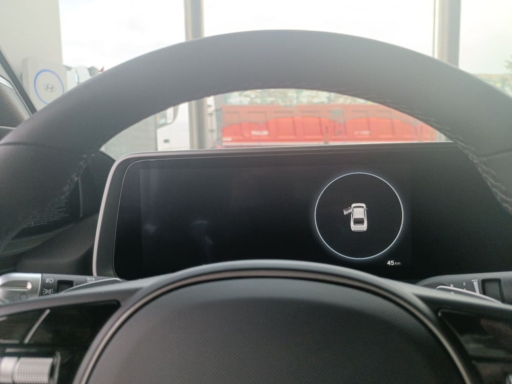 Hyundai Ioniq 5 nuova a Latina (16)