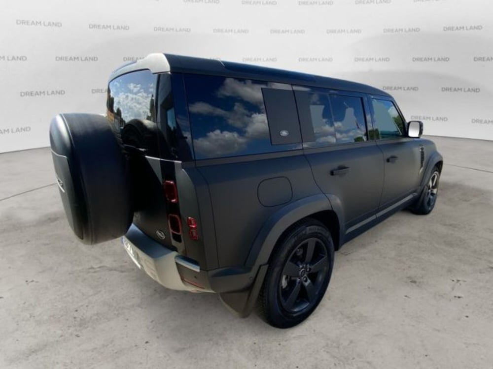 Land Rover Defender usata a Livorno (2)
