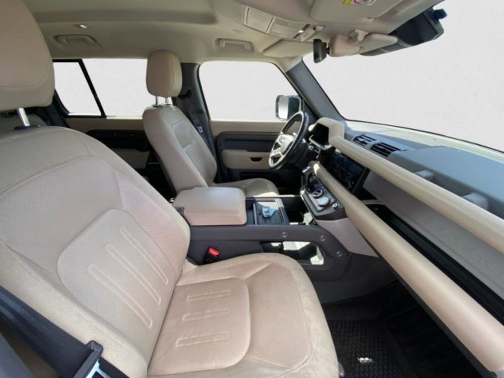 Land Rover Defender usata a Livorno (3)
