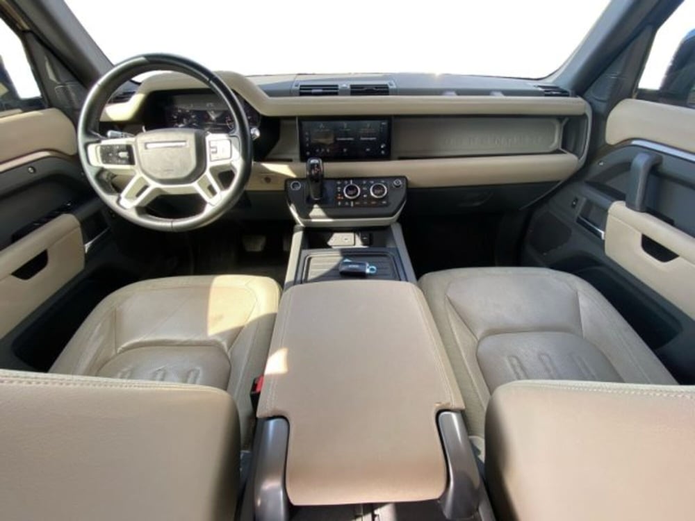 Land Rover Defender usata a Livorno (4)