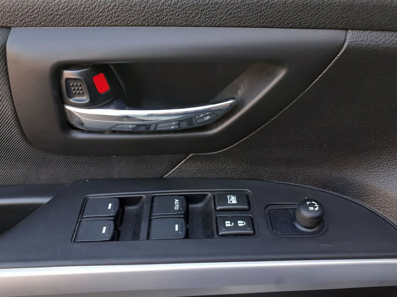 Suzuki S-Cross usata a Modena (11)