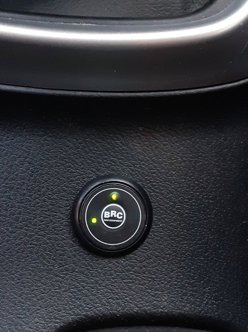 Suzuki S-Cross usata a Modena (8)