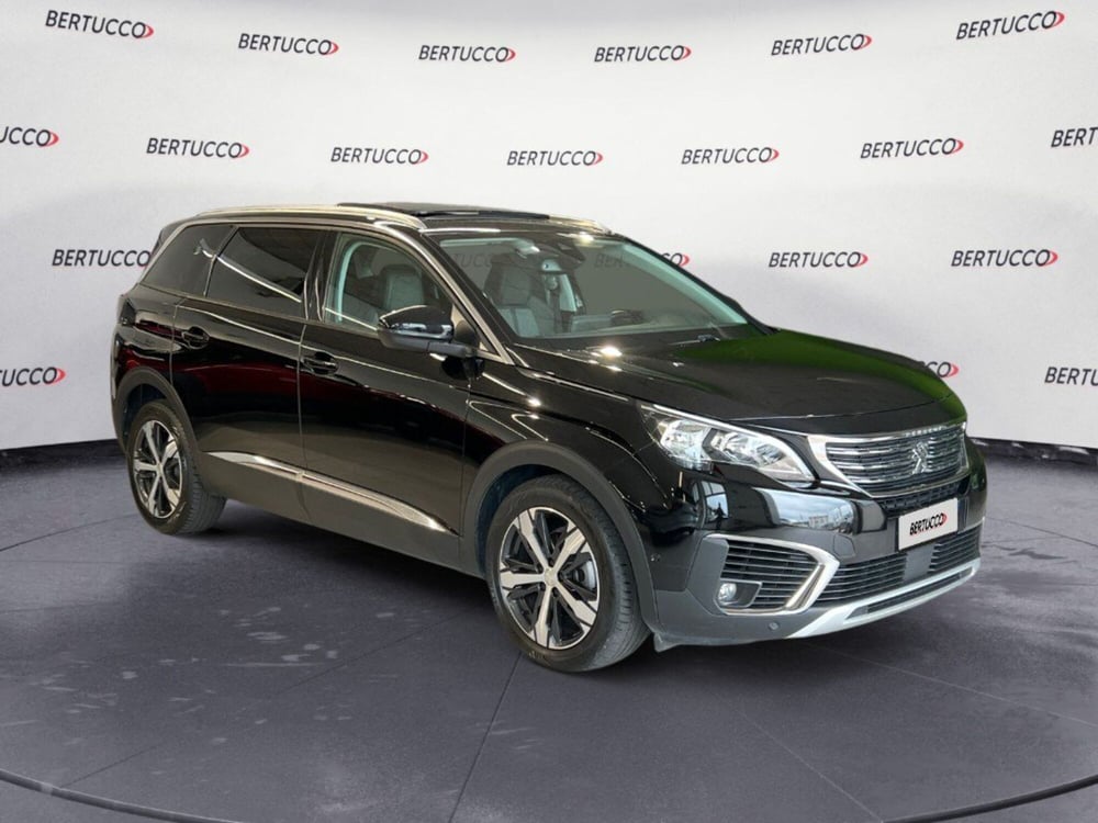 Peugeot 5008 usata a Verona