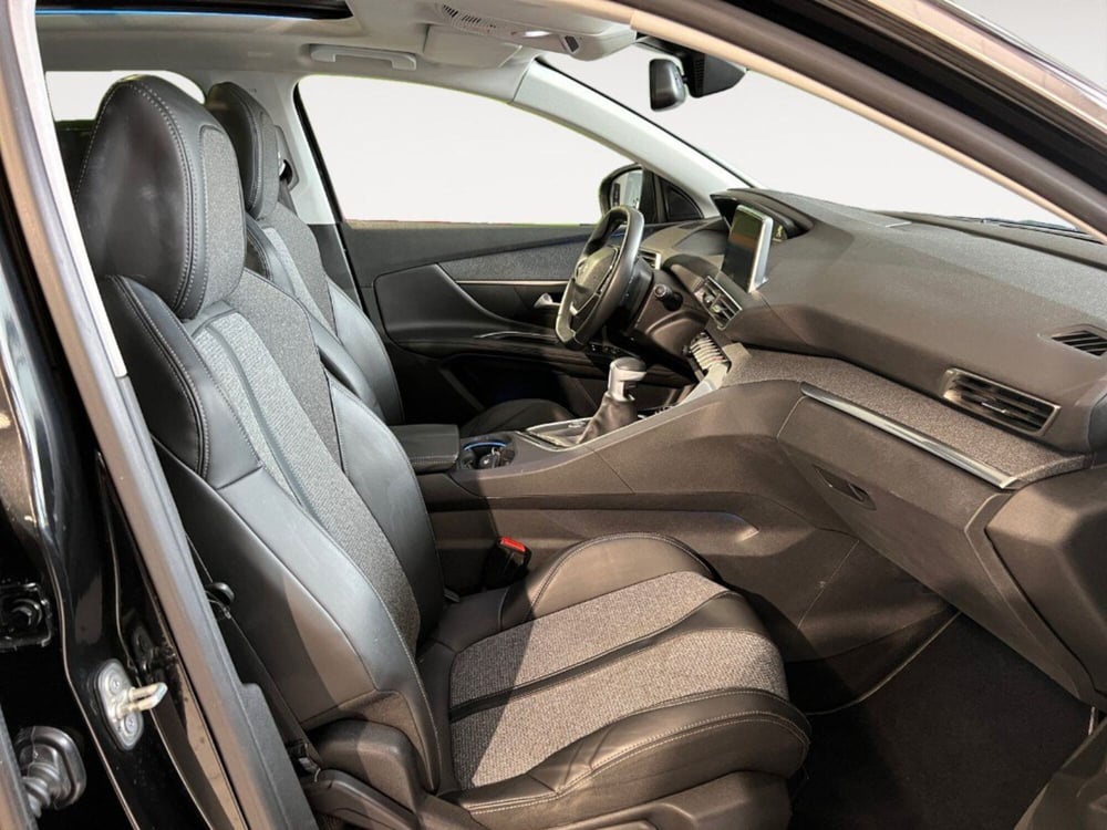 Peugeot 5008 usata a Verona (7)