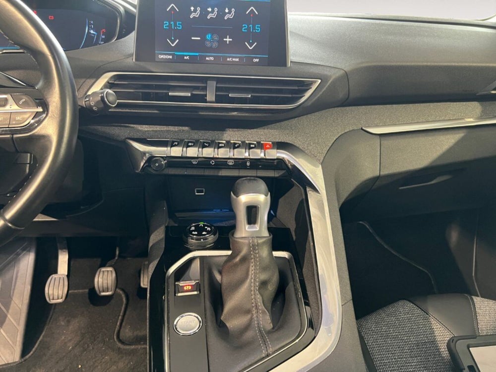 Peugeot 5008 usata a Verona (8)