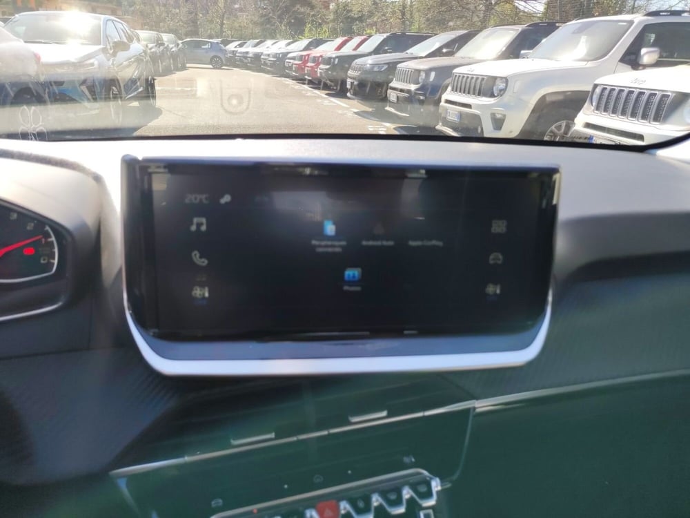 Peugeot 208 nuova a Latina (15)