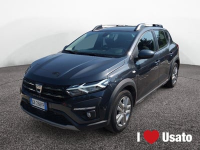Dacia Sandero Stepway 1.0 TCe 100 CV ECO-G Comfort del 2022 usata a Latina