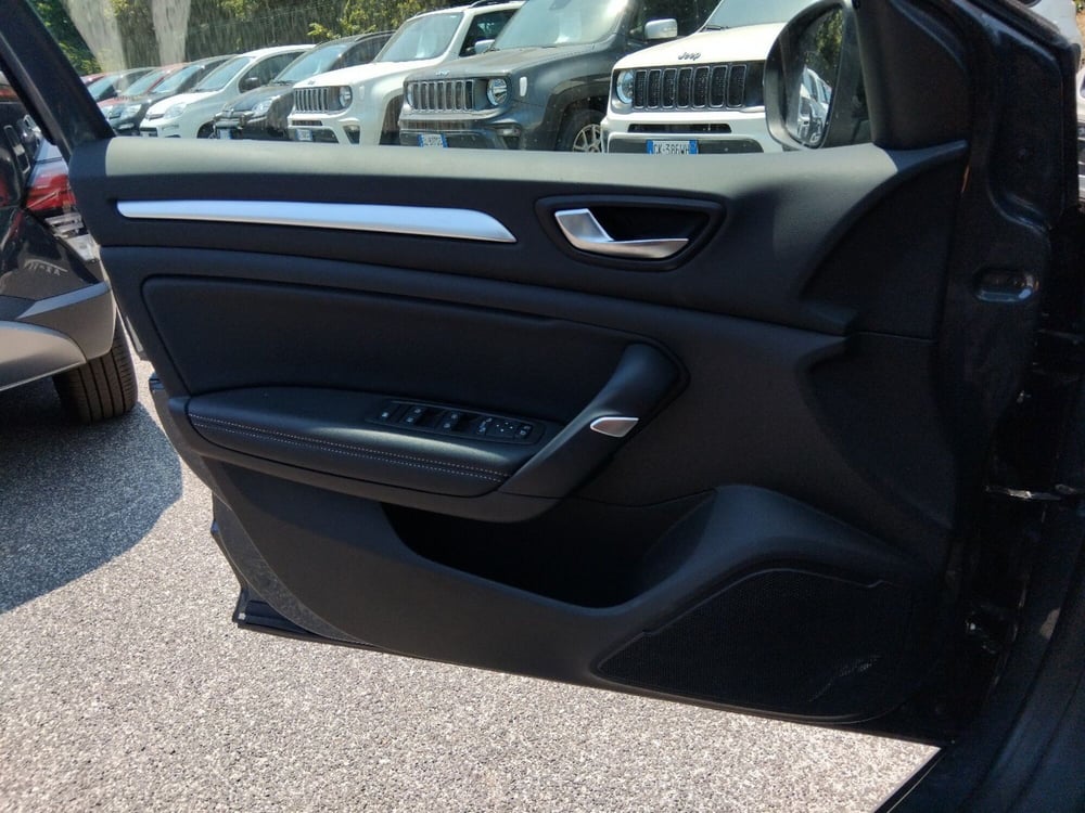 Renault Mégane Sporter usata a Latina (19)