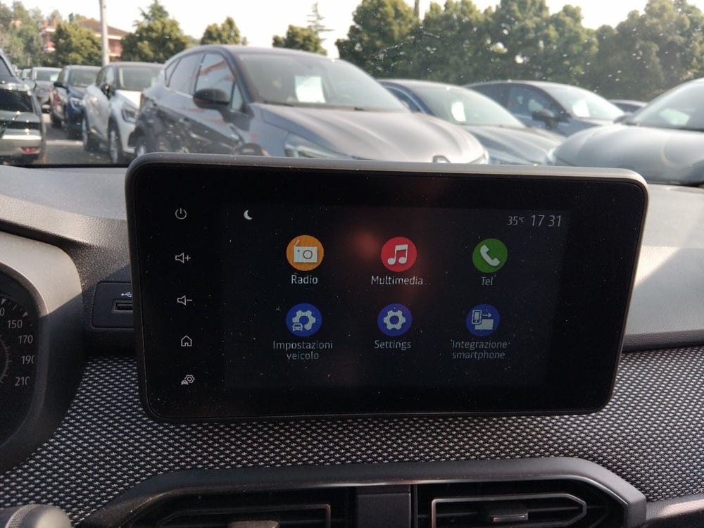 Dacia Sandero Streetway usata a Roma (15)