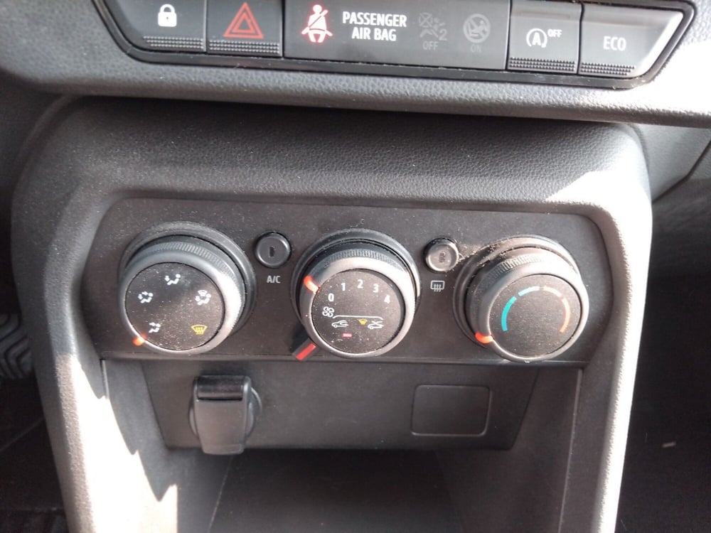 Dacia Sandero Streetway usata a Roma (16)