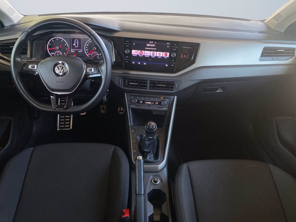 Volkswagen Polo usata a Milano (12)
